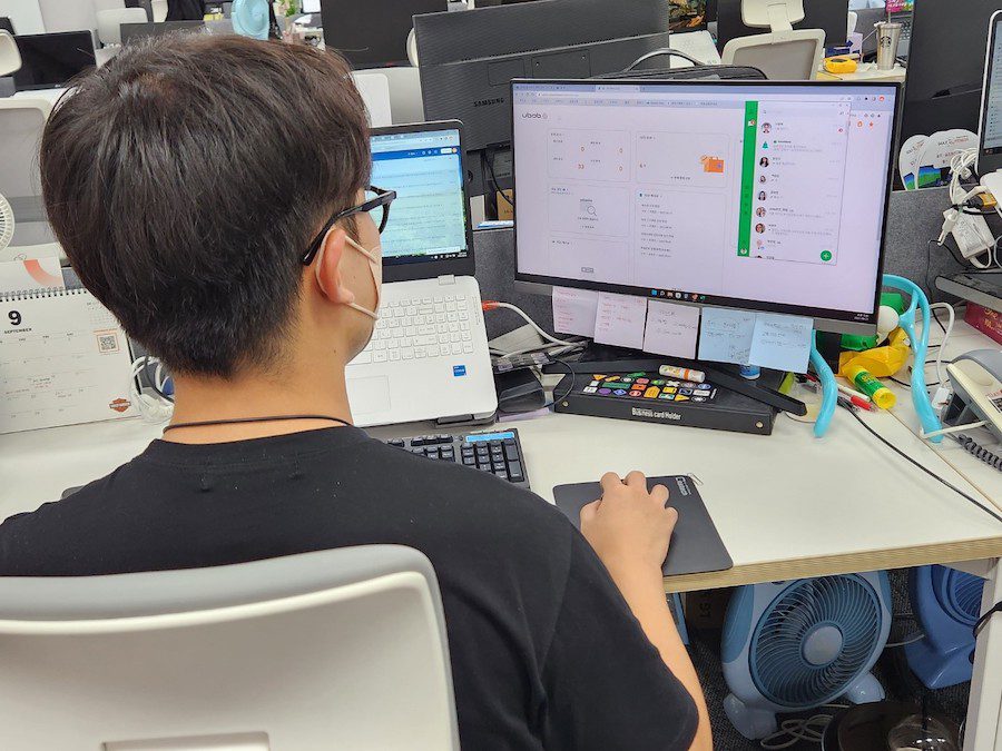 네이버웍스 근태에서 연차를 확인하는 모습.