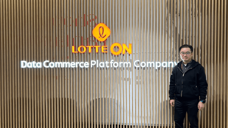 롯데 온 로고와 롯데이커머스 테크 부문 김종환 부문장님 모습.